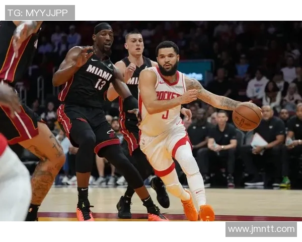 热火遭遇四连败，球队状态低迷难掩困境